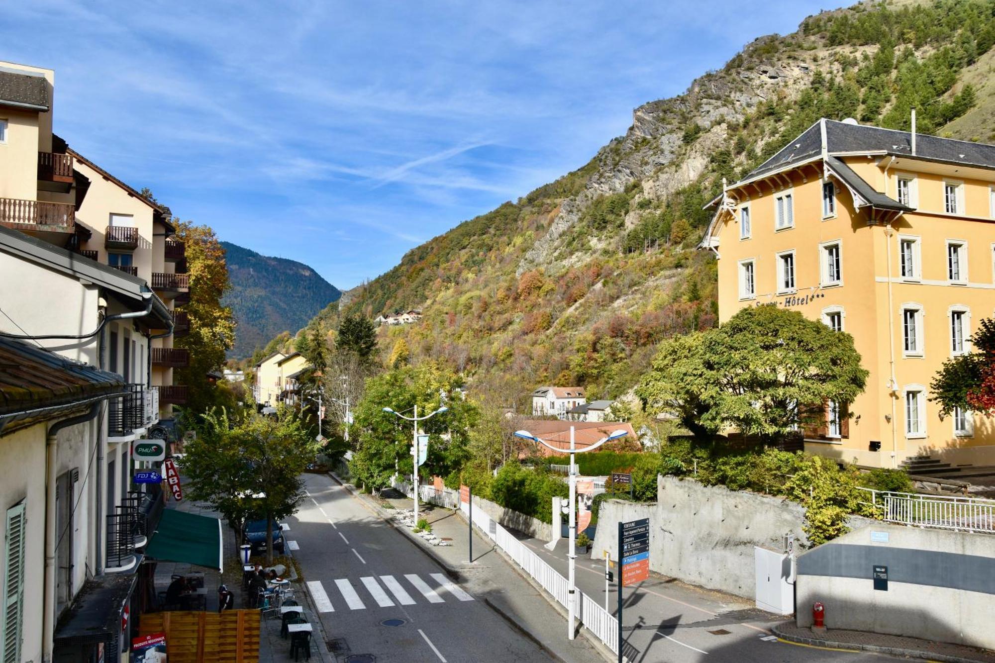 Appartement 6 Personnes, Les 3 Vallees, Pres Des Thermes Brides-les-Bains Buitenkant foto